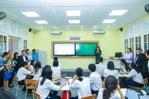 Trường THPT Trần Phú - Hà Nội triển khai mô hình lớp học thông minh